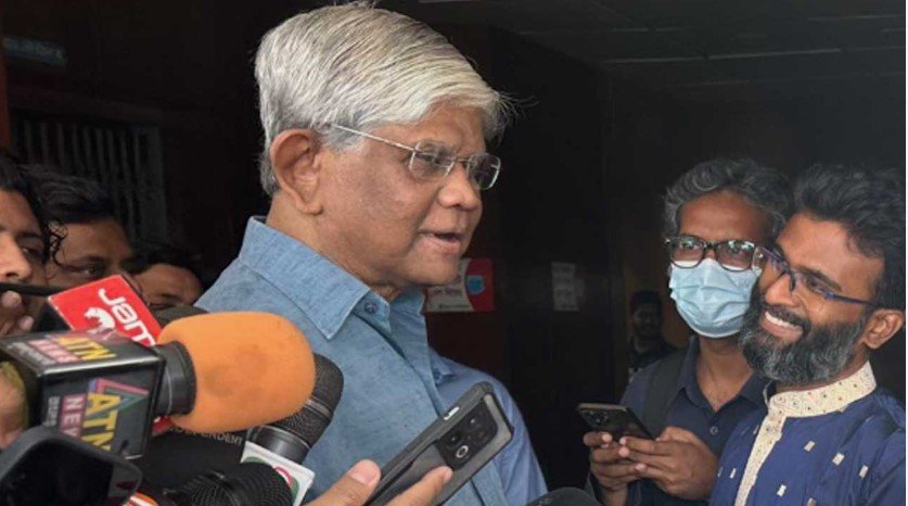 ঈদে দীর্ঘ ছুটি হলেও অর্থনৈতিক কার্যক্রমে স্থবিরতা আসবে না