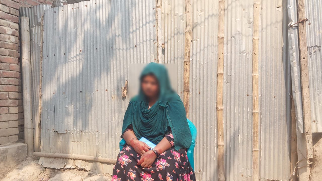 প্রেমের টানে সিরাজগঞ্জ থেকে দুর্গাপুরে এক সন্তানের জননী, প্রেমিক লাপাত্তা