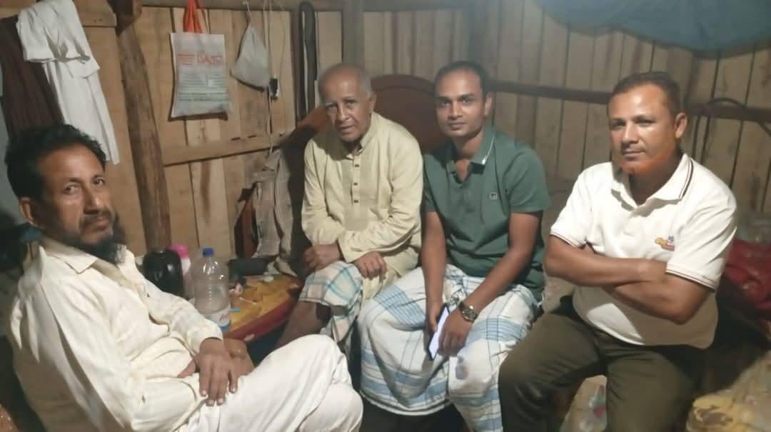 মানবতাবিরোধী মামলার স্বাক্ষ্যদানকারী মুক্তিযোদ্ধাকে আটক করে পুলিশে দিয়েছে বিএনপির নেতাকর্মিরা