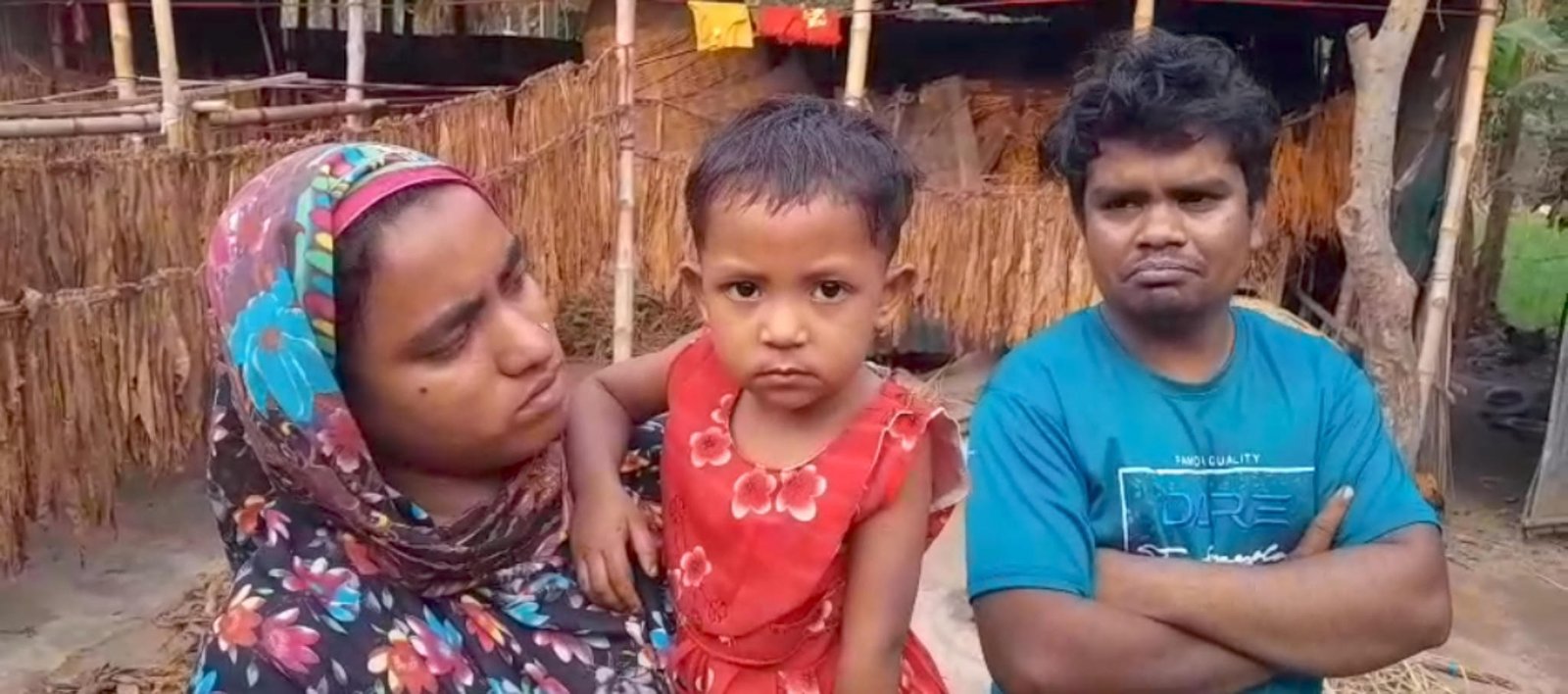 দুধের সন্তানকে বিক্রি করে লাপাত্তা বাবা, ফেরত পেতে থানায় মায়ের অভিযোগ