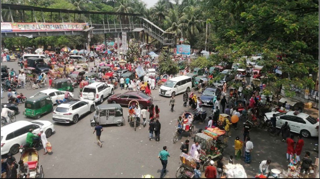 নববর্ষ ঘিরে শাহবাগে তীব্র যানজট