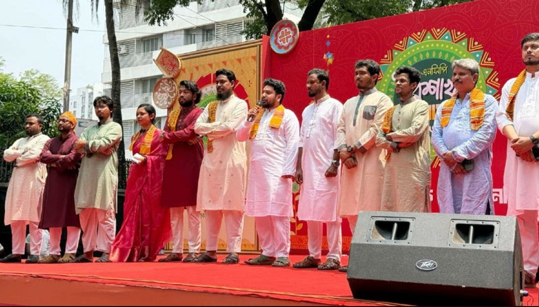 বিগত সরকার পহেলা বৈশাখকে সাংস্কৃতিক দলীয় হাতিয়ারে পরিণত করেছিল: নাহিদ