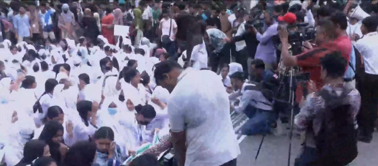 ৪৮ ঘণ্টায় দাবি না মানলে ‘লং মার্চ টু ঢাকা’ ডাকবেন কারিগরির শিক্ষার্থীরা