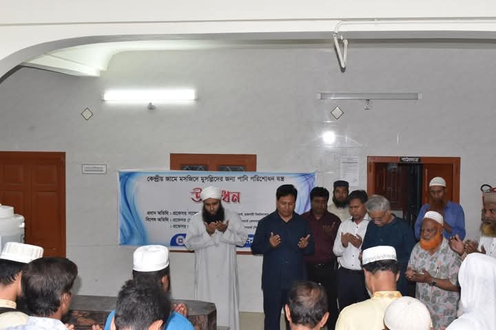 রাবির কেন্দ্রীয় মসজিদে পানি পরিশোধন যন্ত্র স্থাপন