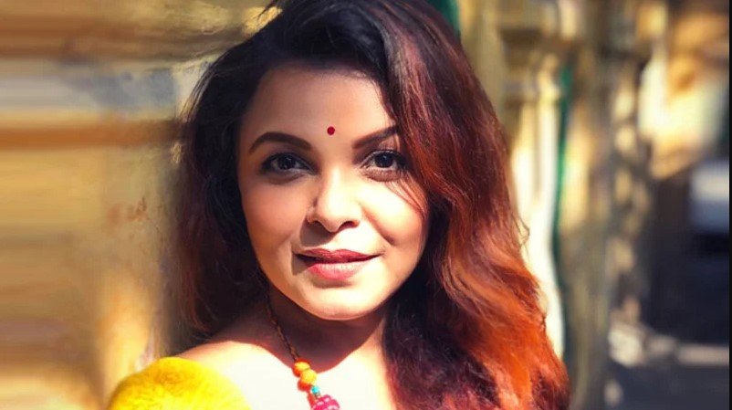 অভিনেত্রী শাওনের বিরুদ্ধে গ্রেপ্তারি পরোয়ানা