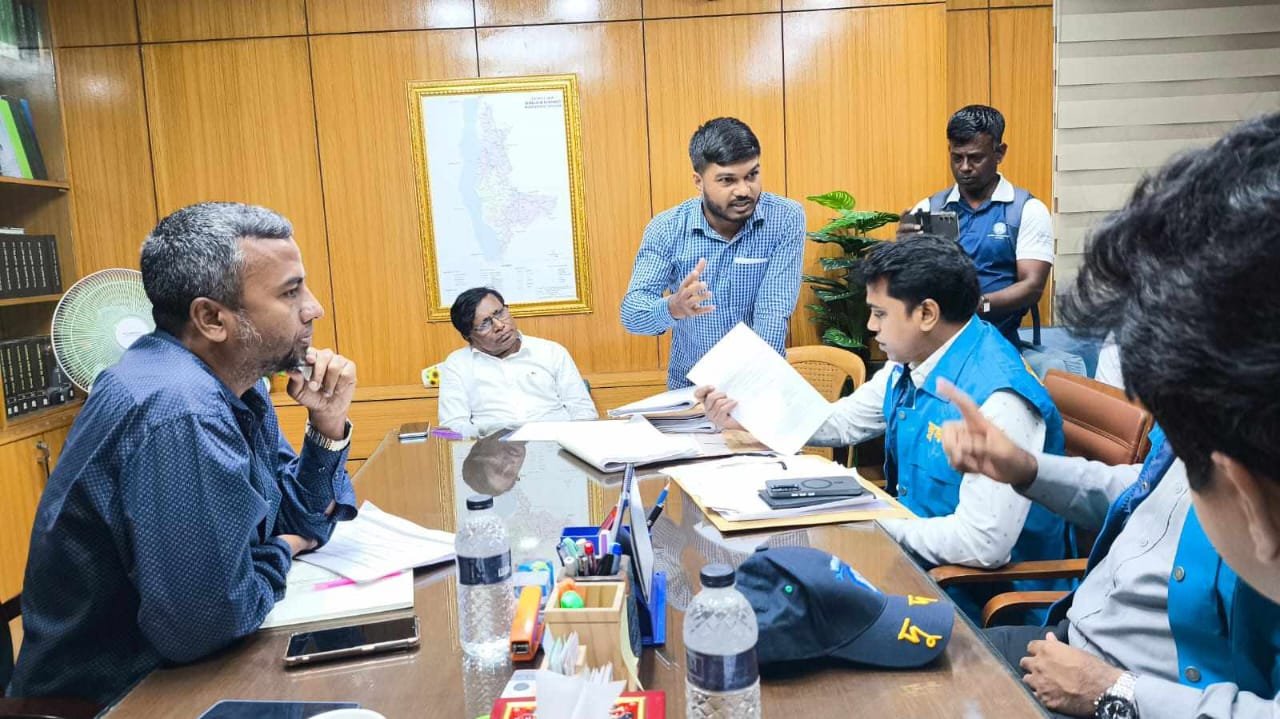জামালপুরে এলজিইডি কার্যালয়ে ৫ কোটি টাকার প্রকল্পের অনুসন্ধানে দুদকের অভিযান
