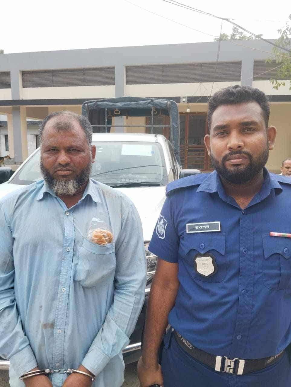 উলিপুরে অবৈধ বালু উত্তোলন, একজনের ১৫ দিনের জেল