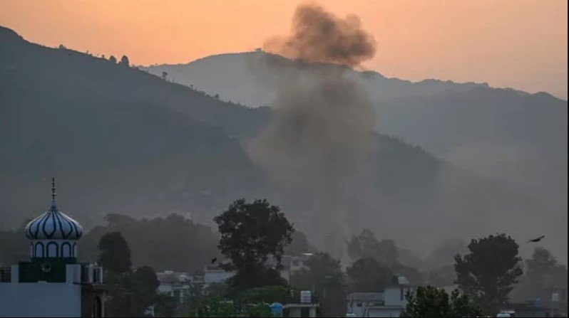 ভারতের ৫০ সেনা হত্যার দাবি পাকিস্তানের