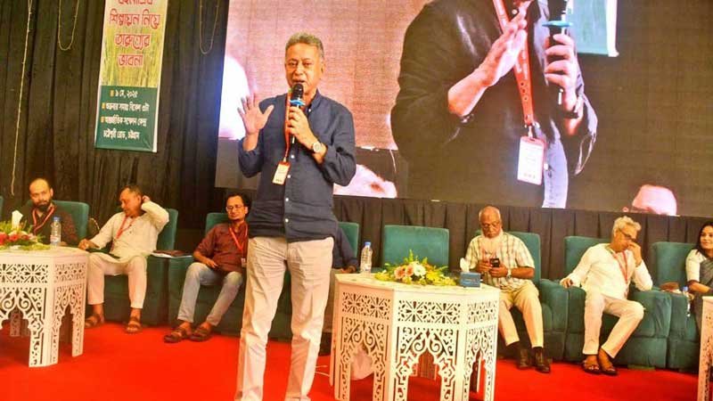 দেশে এখন বিনিয়োগের সার্কাস চলছে : চট্টগ্রামে আমীর খসরু