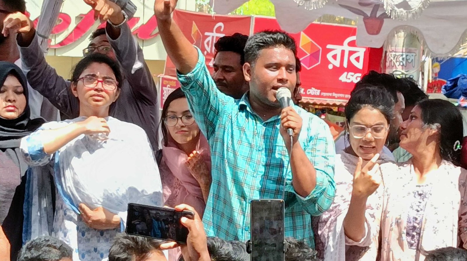 দুই ছাত্র উপদেষ্টা এনসিপির না, গণঅভ্যুত্থানের প্রতিনিধি: হাসনাত