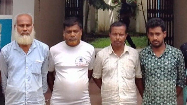 কলমাকান্দায় গোপন অভিযানে ২৮ বস্তা সরকারি চাল জব্দ, আটক ৪