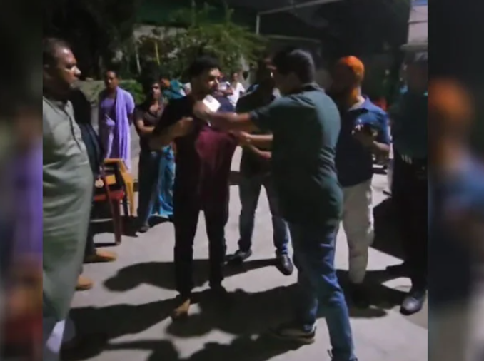 গাজীপুরে পুলিশের ওপর হামলা করে আসামি ছিনতাই, আওয়ামী নেতাদের বিরুদ্ধে অভিযোগ
