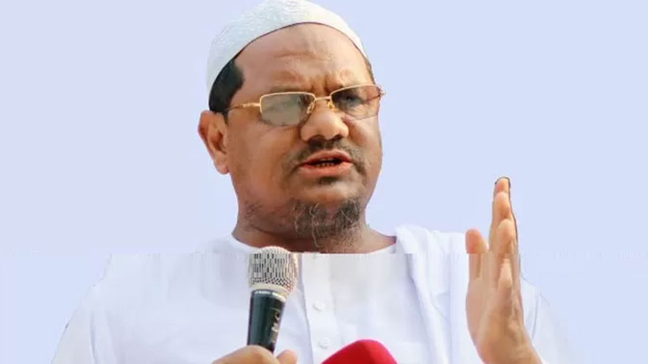 এখন সংগ্রাম দেশকে স্বাধীনতার কাঙ্ক্ষিত পথে পরিচালিত করার: চরমোনাই