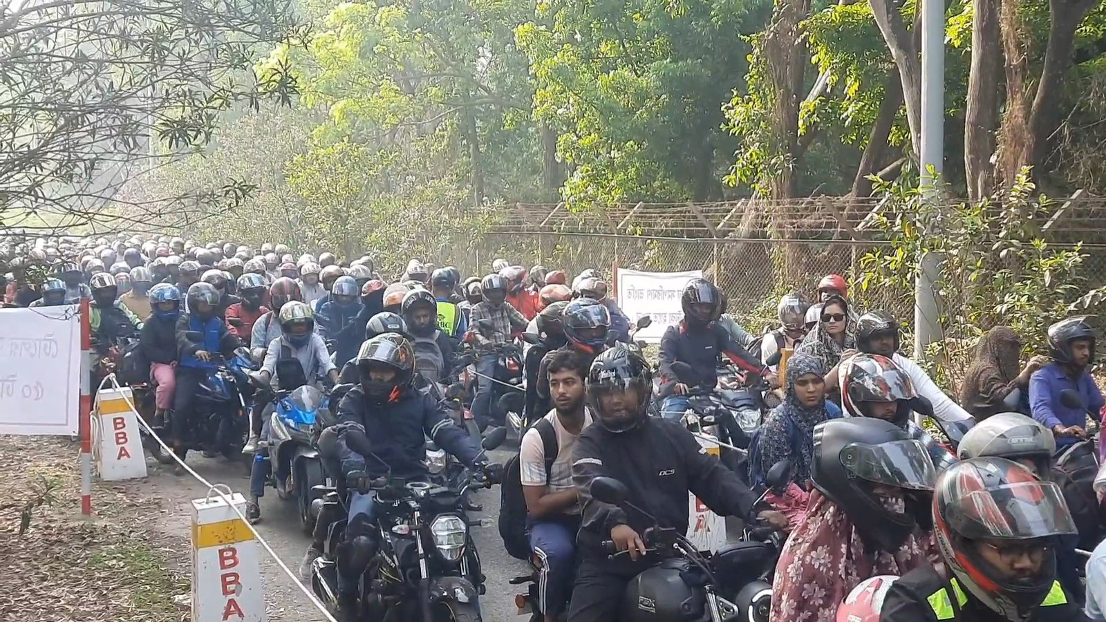 যমুনা সেতু দিয়ে গত ২৪ ঘন্টায় ৬ হাজার ১৯৫টি মোটরসাইকেল পারাপার