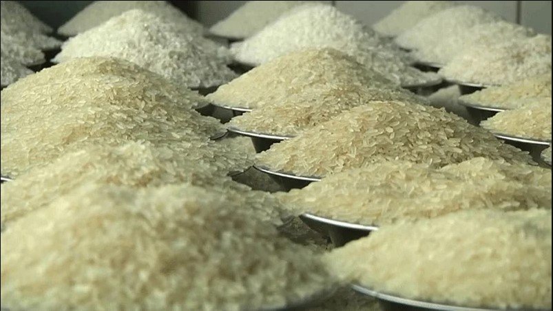 ভারত থেকে এল আরও ১০ হাজার ৮৫০ মেট্রিক টন চাল