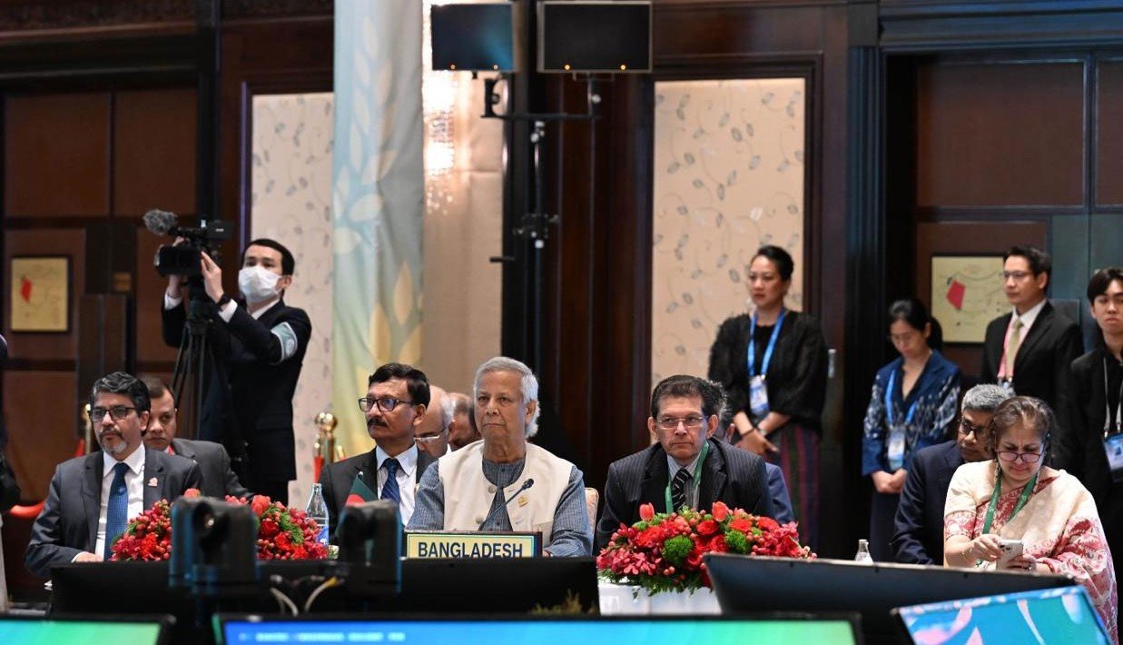 বাংলাদেশের জনগণ তাদের পুনর্জন্ম প্রত্যক্ষ করেছে