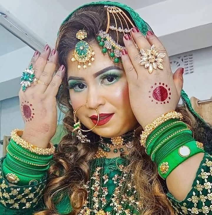 আলোচিত ভাইরাল 'ক্রিম আপা'র বিরুদ্ধে আশুলিয়া থানায় মামলা