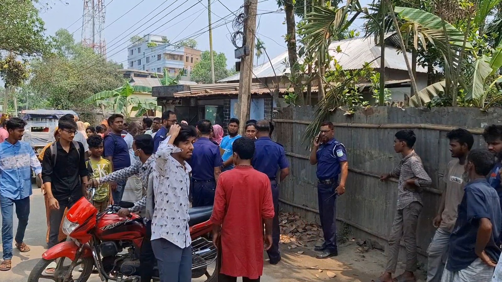 ছেলের ছুরিকাঘাতে মায়ের মৃত্যু