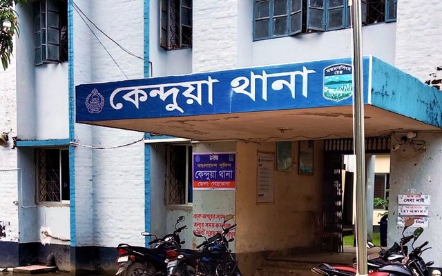 নিজ জমিতে কীটনাশক ছিটাতে গিয়ে বিষপান, যুবকের মৃত্যু