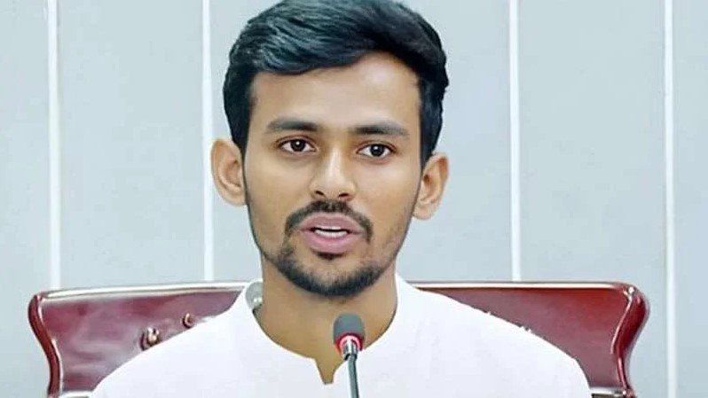 বাবার ভুলের জন্য ক্ষমা চাইলেন উপদেষ্টা আসিফ মাহমুদ