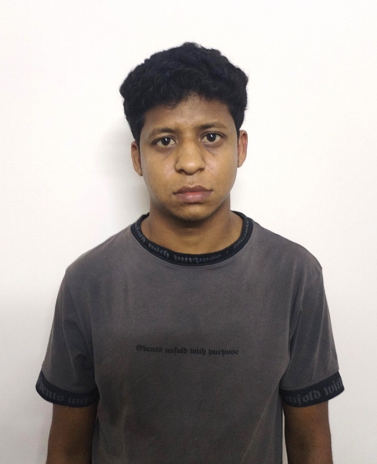 সিরাজগঞ্জে ৫৮৭ পিস ইয়াবাসহ মাদক ব্যবসায়ী গ্রেপ্তার