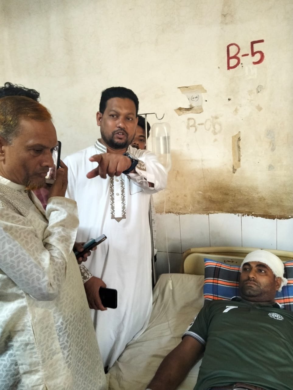 নোয়াখালী সদরে এডিপি প্রকল্পের কাজ নিয়ে বিরোধ, ছাত্রদল নেতা মারধরের শিকার