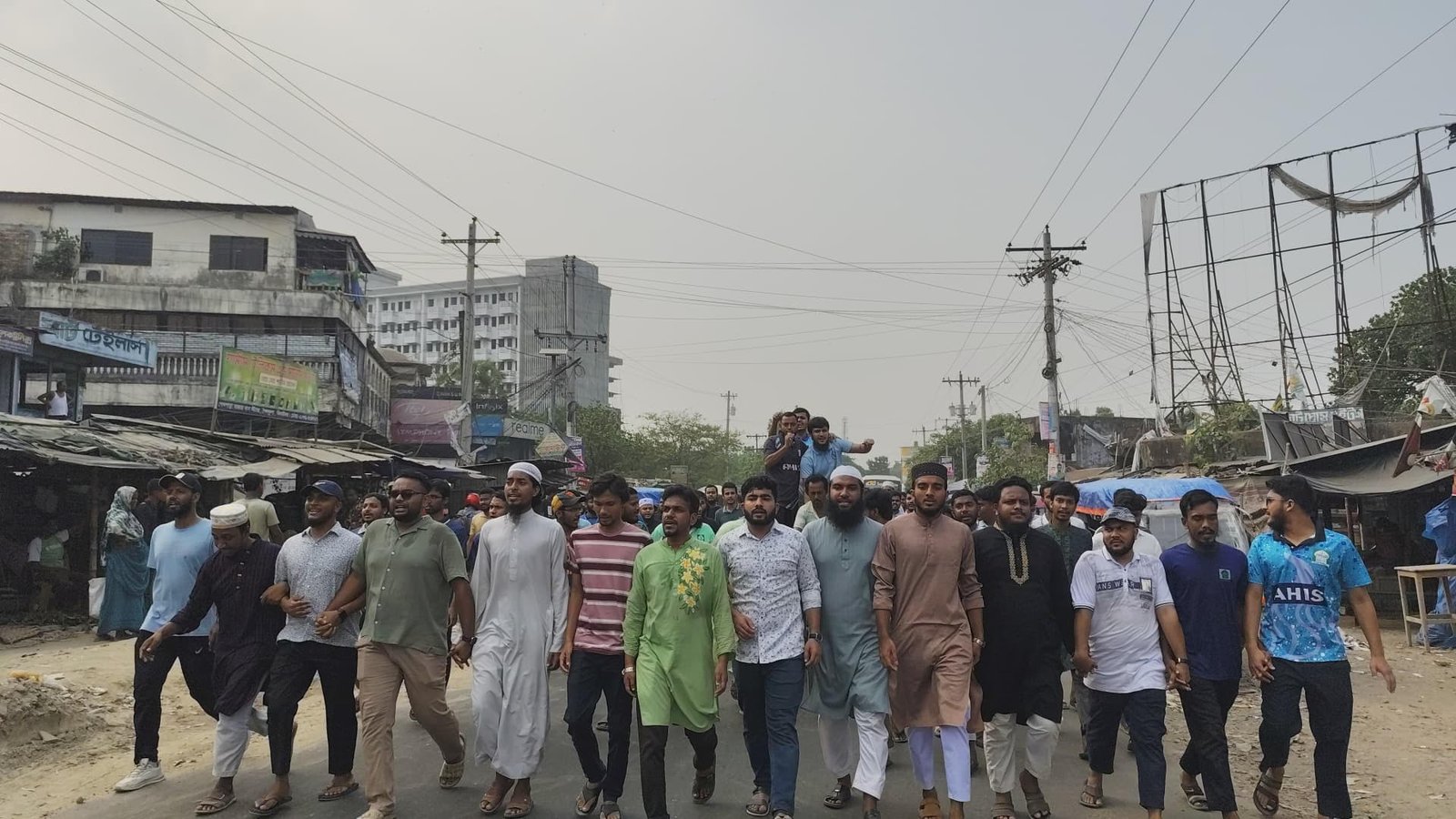 ইবিতে আওয়ামী লীগ নিষিদ্ধের দাবিতে টানা দ্বিতীয় দিনের বিক্ষোভ