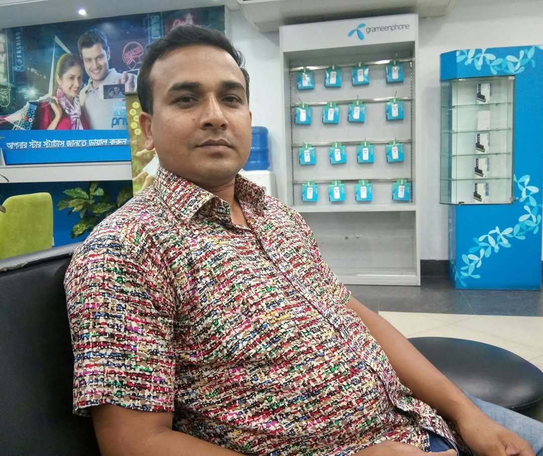 বেরোবিতে এখনো বহাল তবিয়তে যৌন হয়রানির অভিযুক্ত শিক্ষকরা, শিক্ষার্থীদের ক্ষোভ