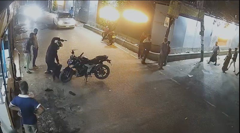 ভূতের গলিতে যুবককে কোপানোর ঘটনায় মামলা, জানা গেল হামলার কারণ ও ভুক্তভোগীর পরিচয়