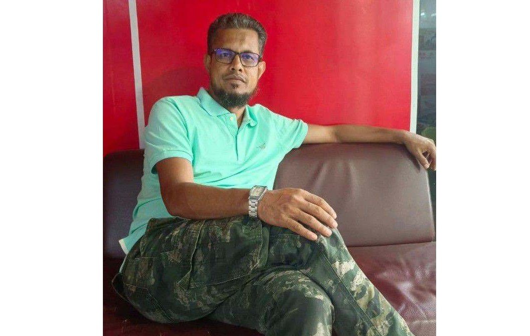 নলছিটি স্বাস্থ্য কমপ্লেক্সে রোগী দেখেন ওষুধ কোম্পানির প্রতিনিধি, নিষেধ করায় ইউএইচএপপিওকে হুমকি