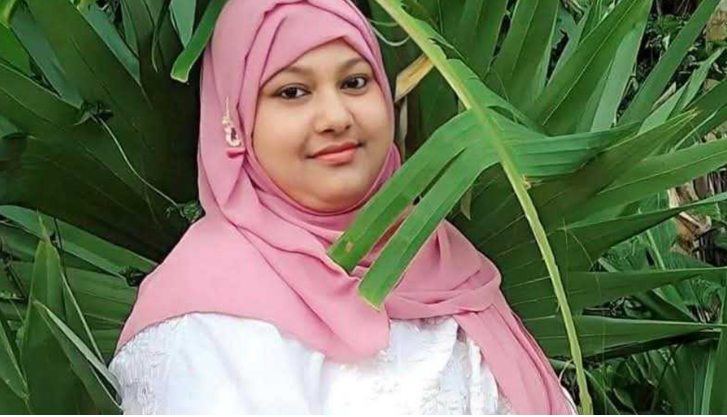 বরিশাল যাওয়ার পথে ডেঙ্গু আক্রান্ত মনিরার মৃত্যু