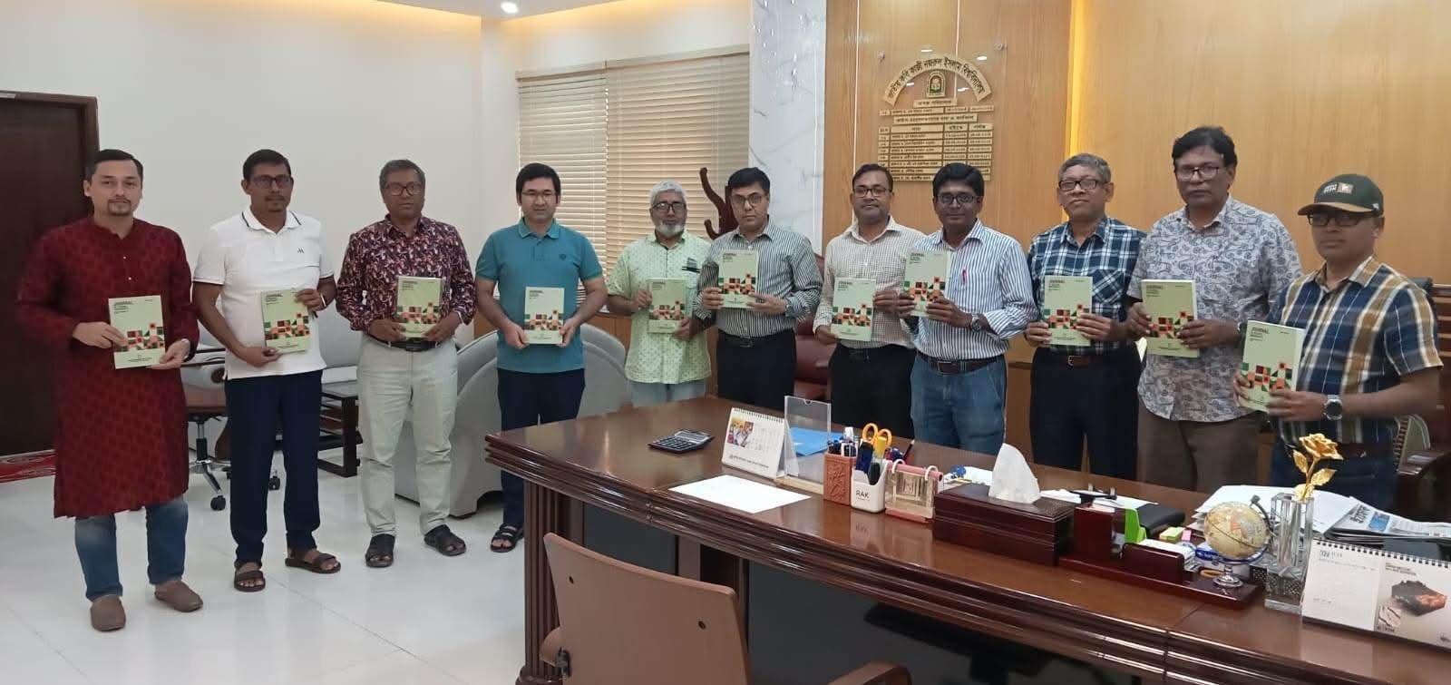 নজরুল বিশ্ববিদ্যালয়ে ‘জার্নাল অব নজরুল ইউনিভার্সিটি’ প্রকাশিত