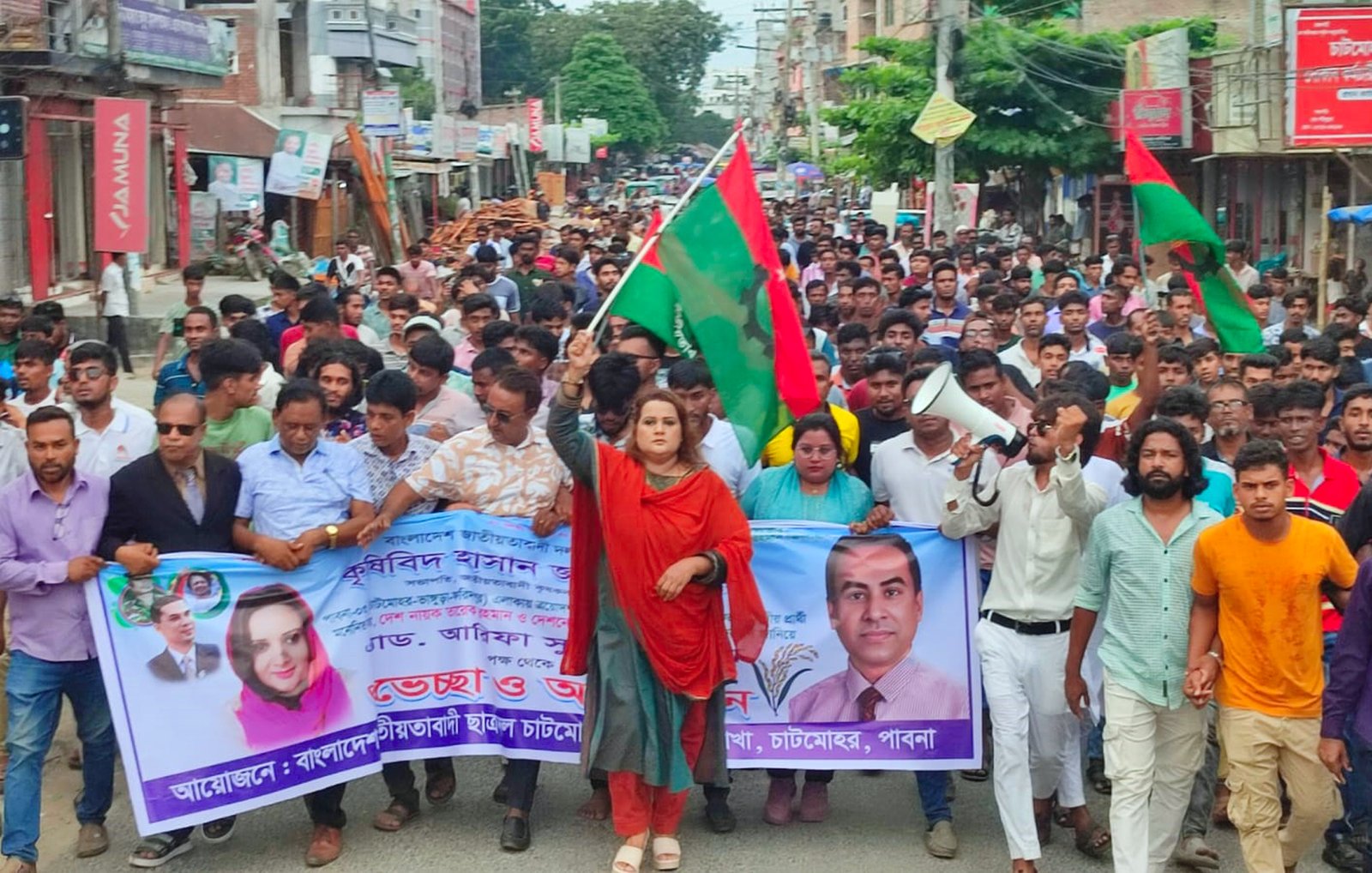 সব দ্বিধা-দ্বন্দ্ব ভুলে দেশনায়ক তারেক রহমানের সিদ্ধান্ত মেনে নিন: রুমা