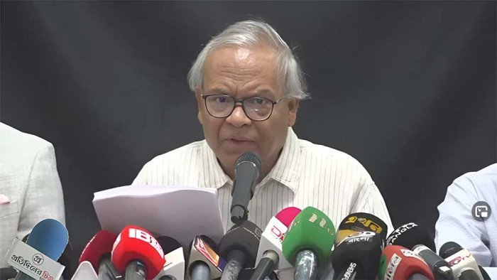 “বর্তমান কমিশনের ওপর আস্থা রাখতে চায় জনগণ”—রিজভী