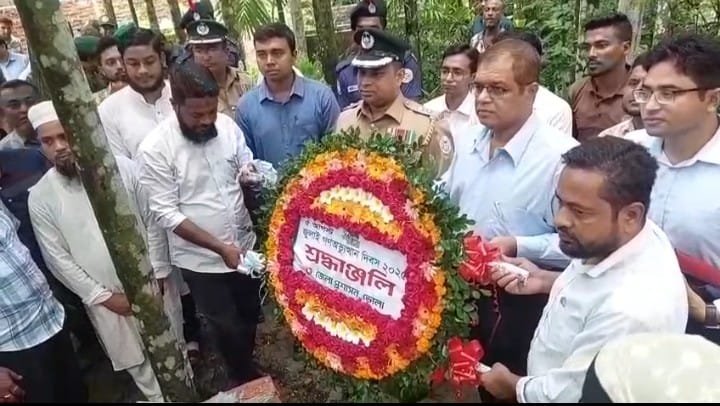ভোলায় জুলাই গনঅভ্যুত্থান দিবসে শহীদদের কবরে শ্রদ্ধাঞ্জলি ও আলোচনা সভা