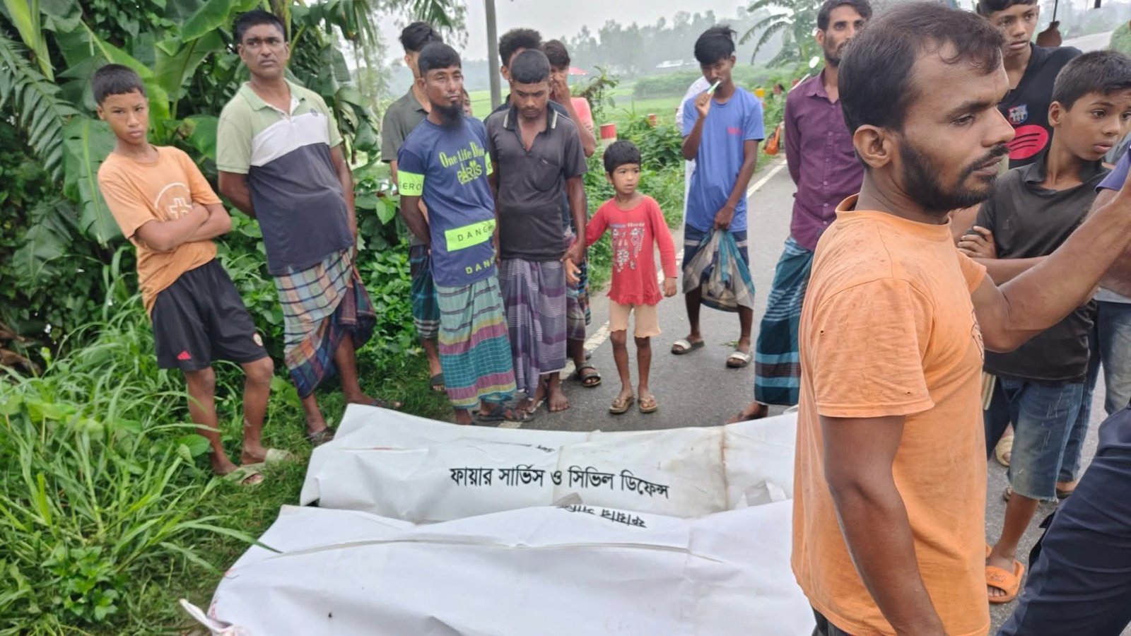 টাঙ্গাইলে ধনবাড়ীতে পিকআপ ও মোটরসাইকেলের সংঘর্ষে ৩ জন নিহত