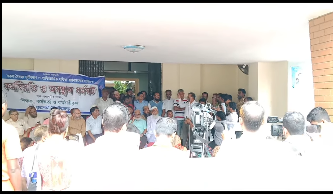 রাবিতে পোষ্য কোটা ও প্রাতিষ্ঠানিক সুবিধা বাস্তবায়নের দাবিতে শিক্ষক-কর্মকর্তাদের ধর্মঘট