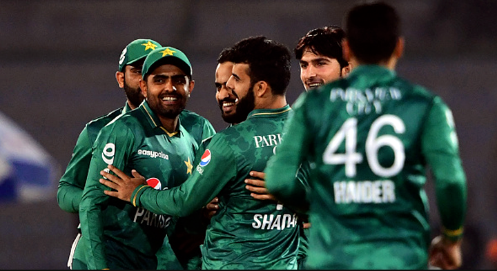 এশিয়া কাপের স্কোয়াডে নেই বাবর আজম ও রিজওয়ান, নেতৃত্বে সালমান আগা!