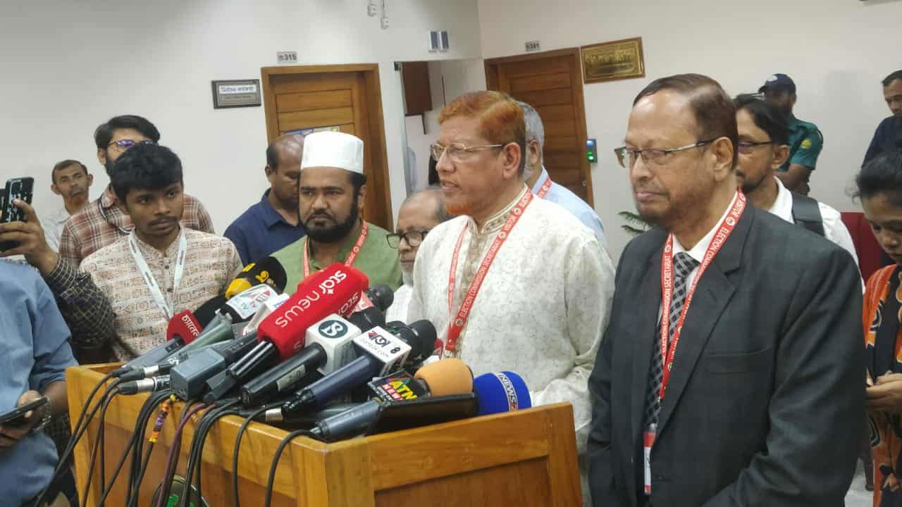 লেভেল প্লেয়িং ফিল্ড নিশ্চিত করে নির্বাচন দিতে হবে: জামায়াত