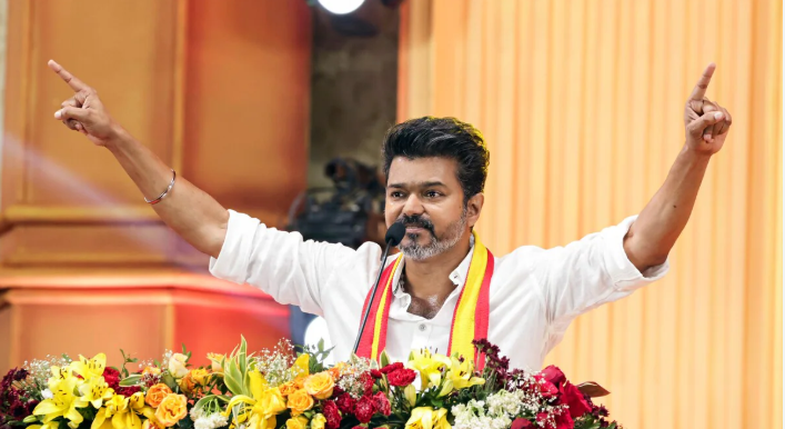 তামিলনাড়ু মন্ত্রী কটাক্ষে থালাপতি বিজয়: “রাজনীতি সিনেমা নয়”